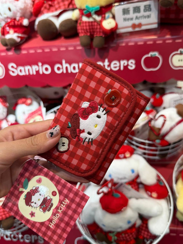 Billetera Hello Kitty Cuadros Rojos
