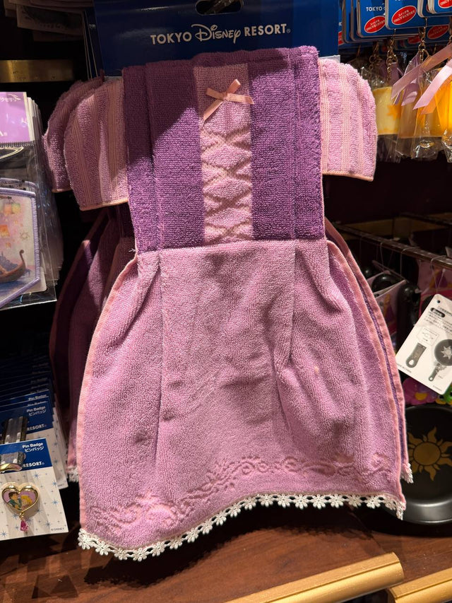 Toalla Rapunzel Morada con Encaje