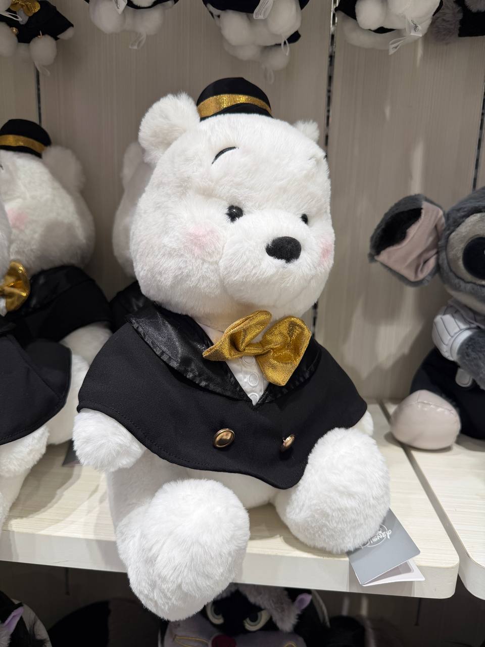 Peluche Winnie the Pooh Grey con Moño Dorado
