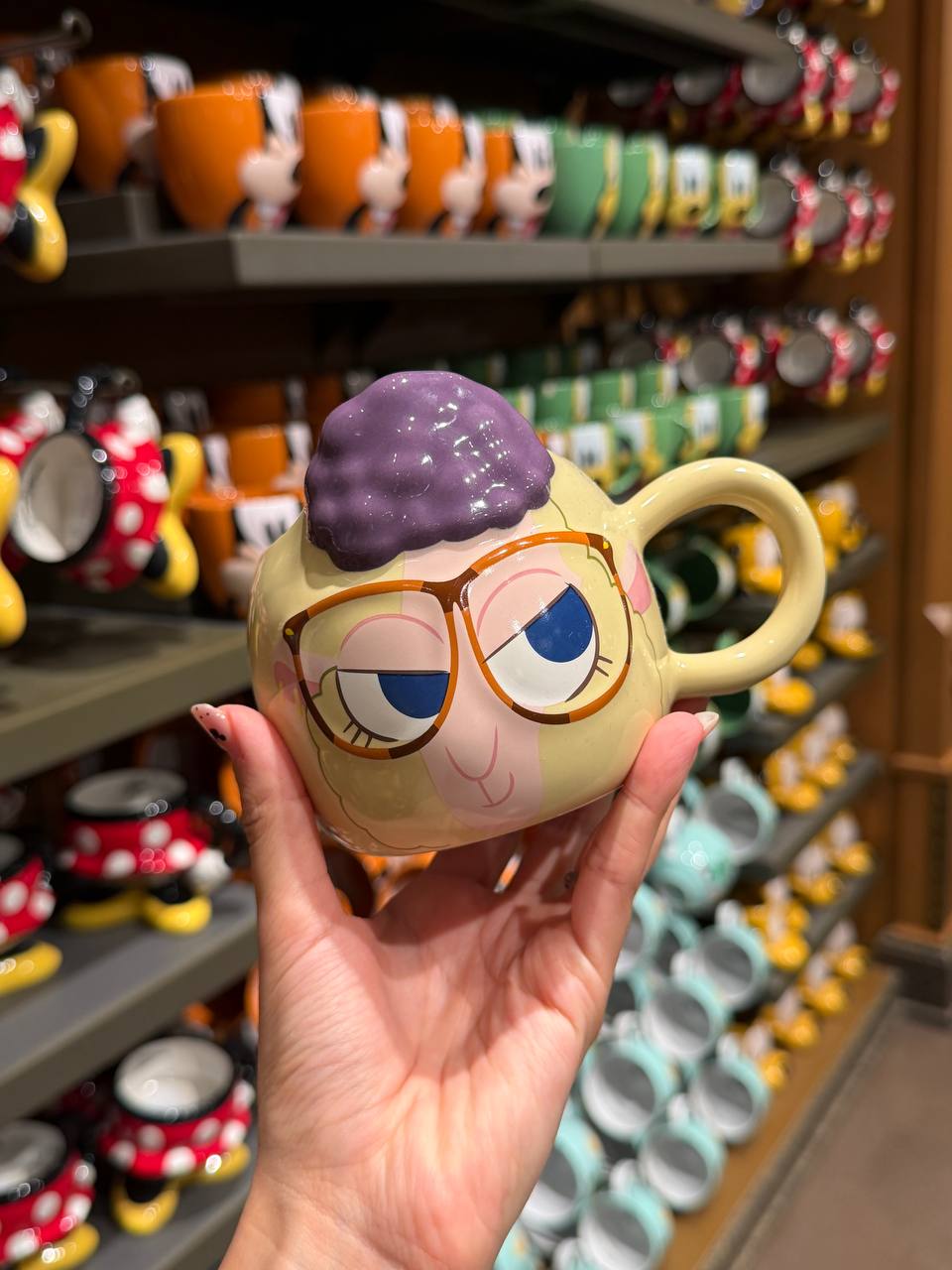 Tazón Bellwether de Zootopia con Pelo Morado