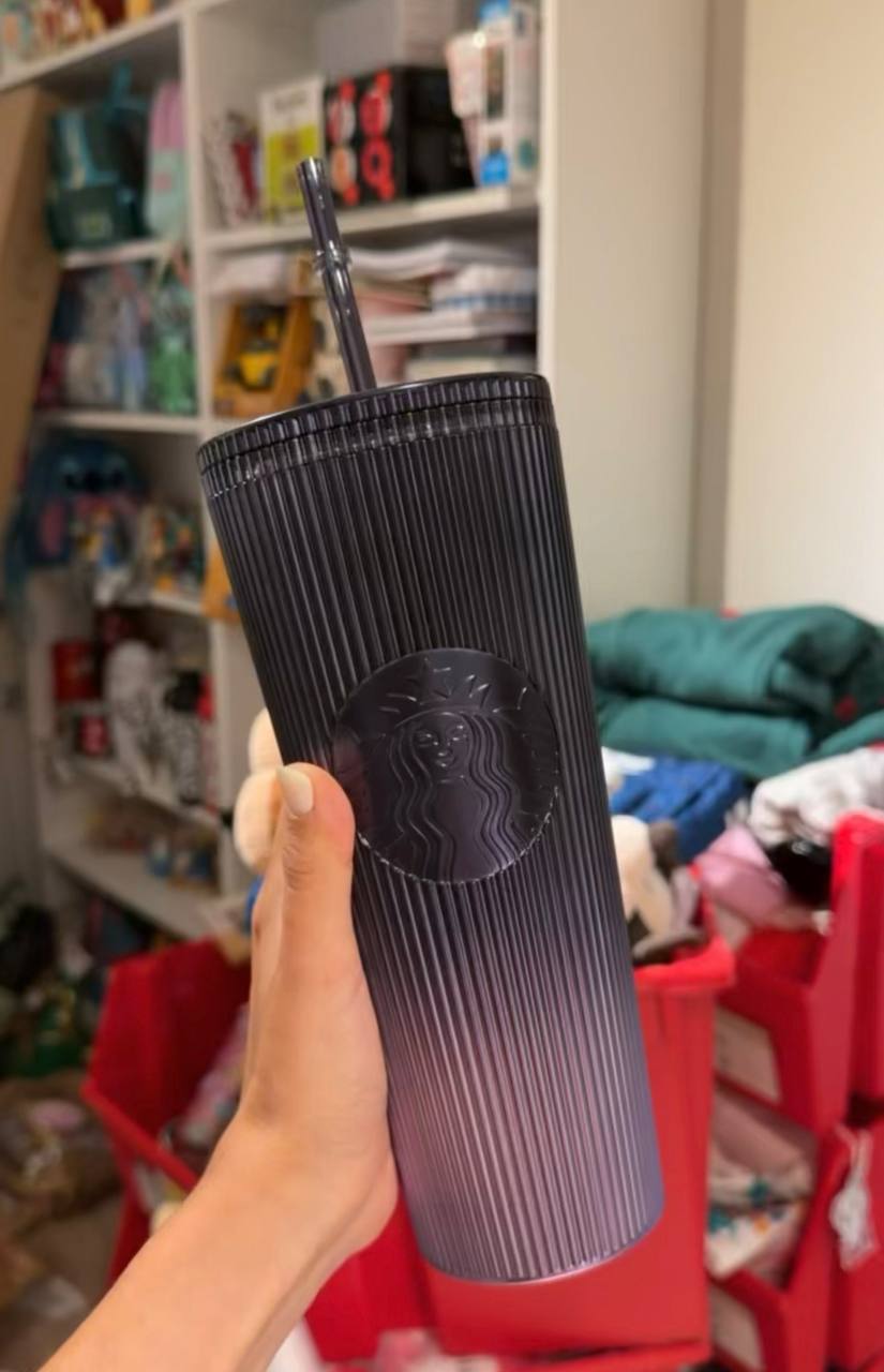 Vaso Disney x Starbucks Morado con Bombilla