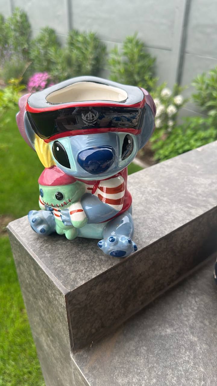 Tazón Stitch Pirata con Scrump