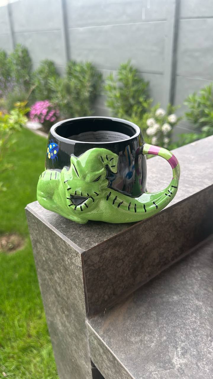 Tazón Oogie Boogie Verde con Asa a Rayas