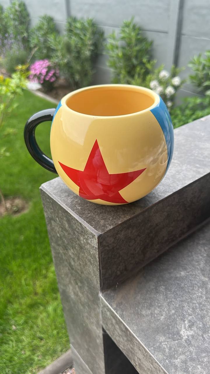 Tazón Pelota Pixar Estrella Roja