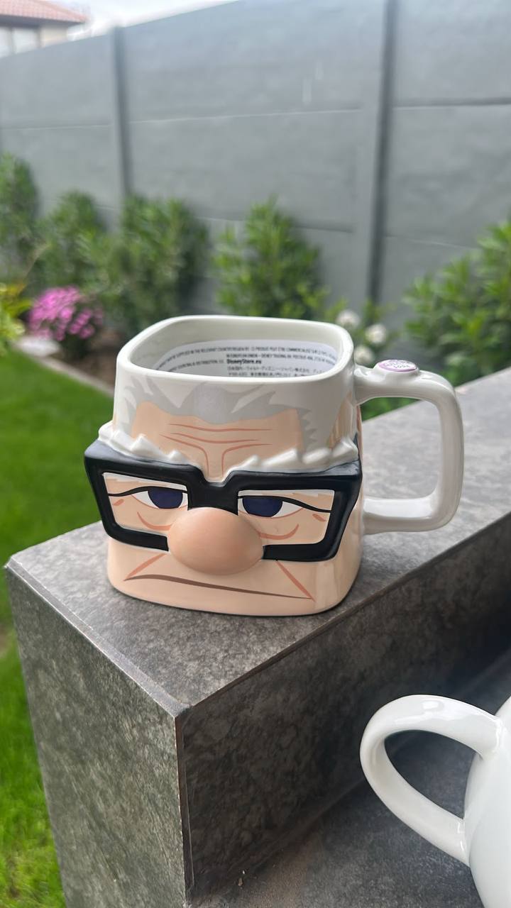 Tazón Carl de Up con Rostro 3D