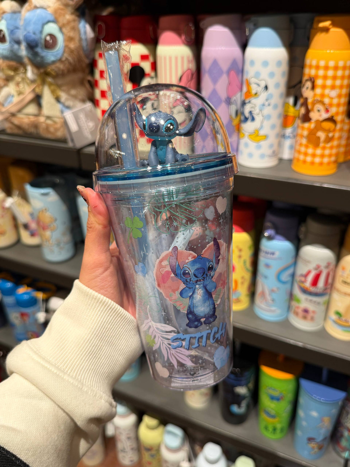 Vaso Stitch Shanghai con Figura