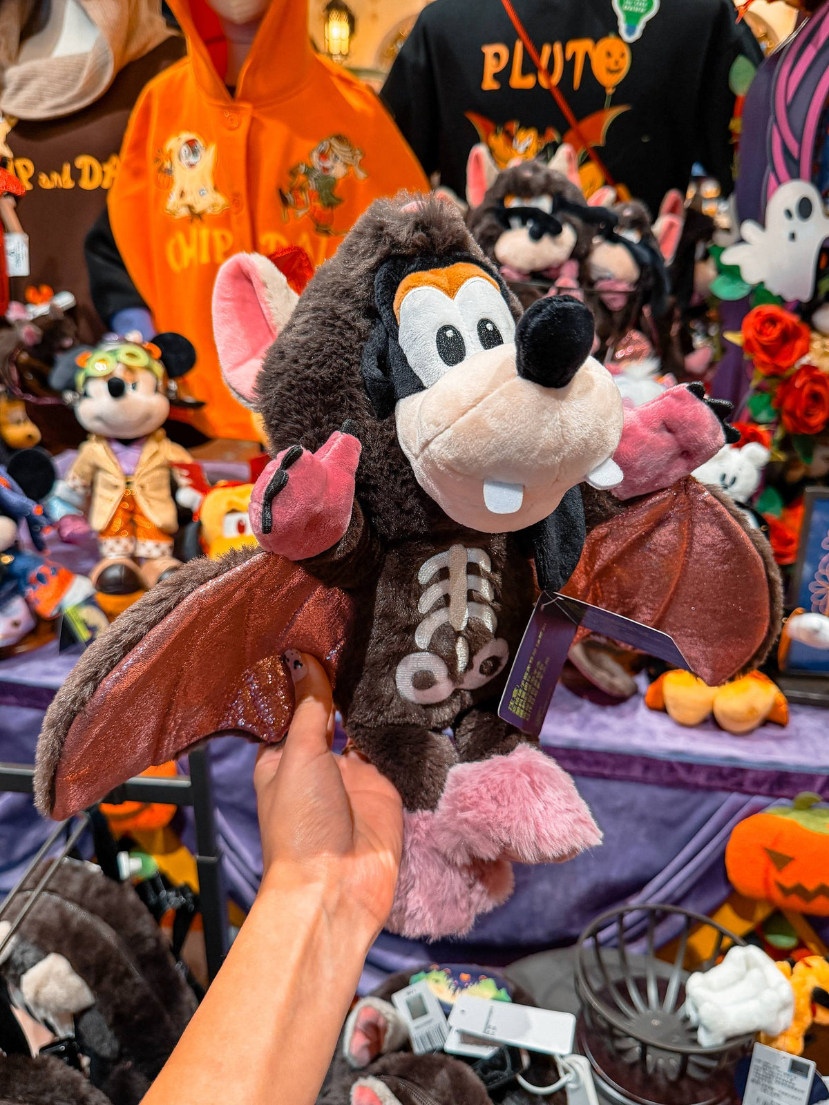 Peluche Goofy Halloween con Alas de Murciélago