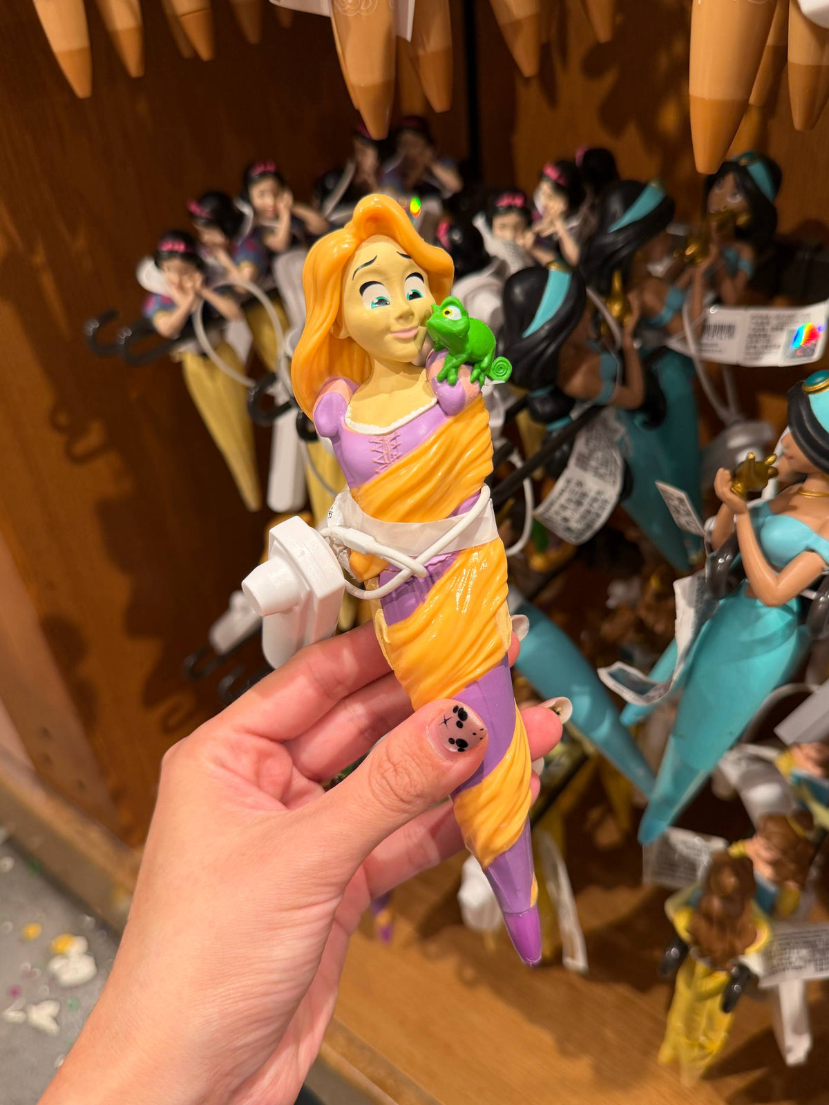 Lapicera Rapunzel y Pascal Disney Shanghai