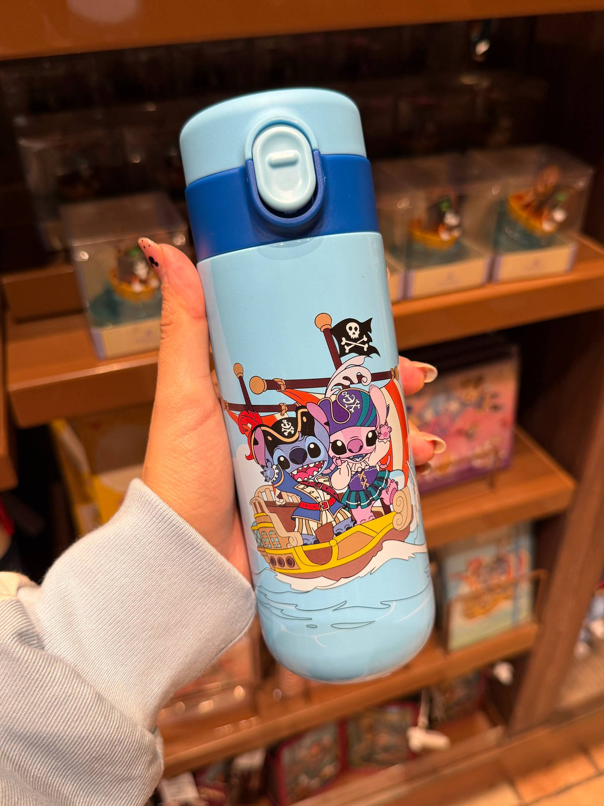 Botella Stitch Piratas del Caribe