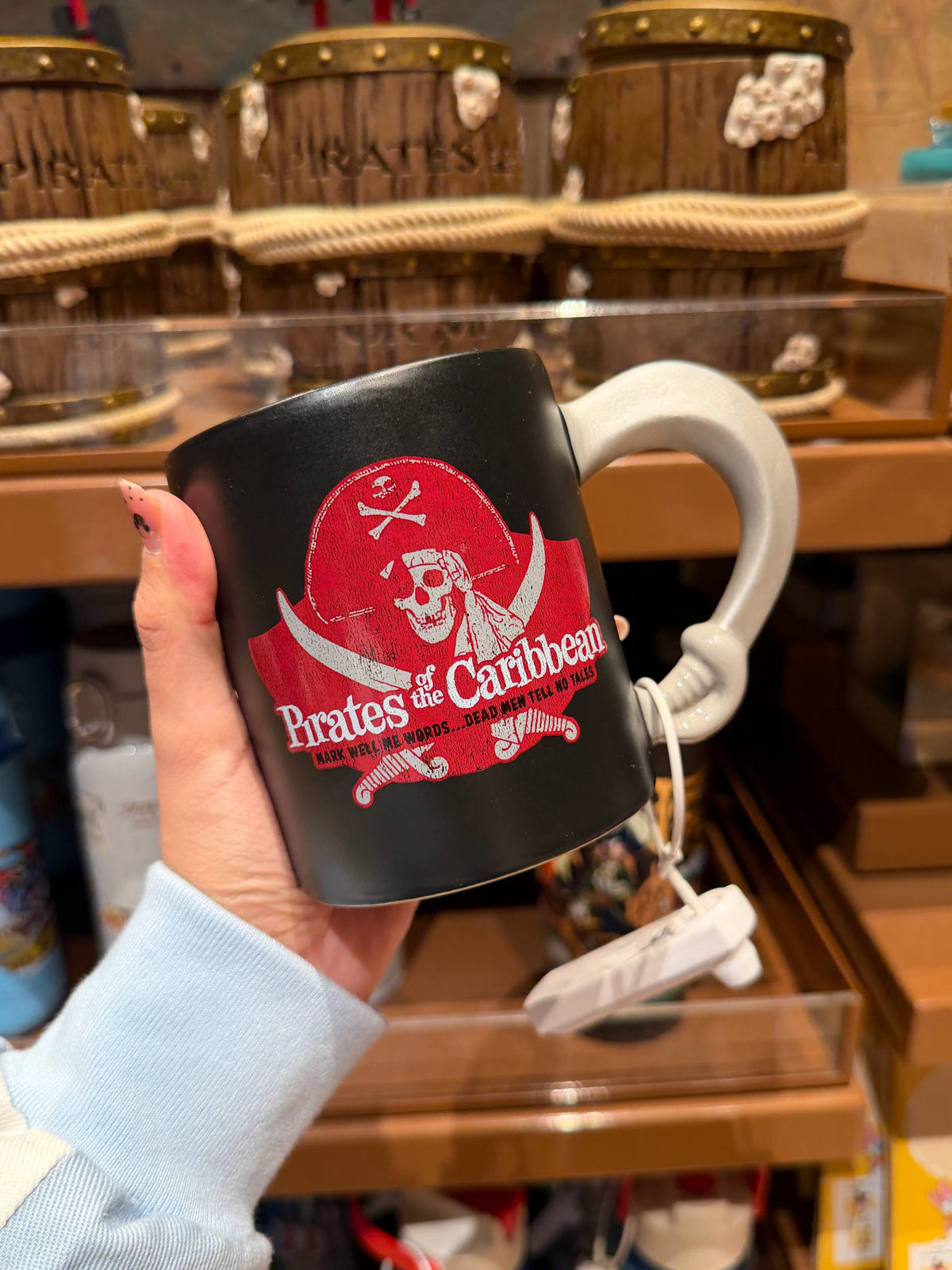 Tazón Piratas del Caribe Shanghai Negro y Rojo