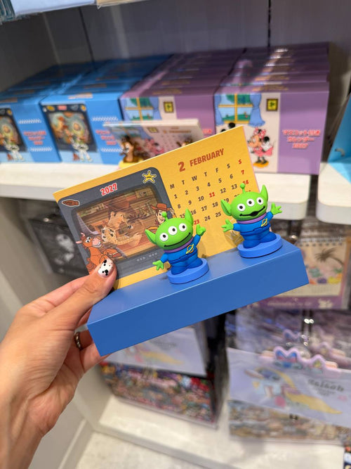 Calendario Toy Story Alien 2027 con Figuras