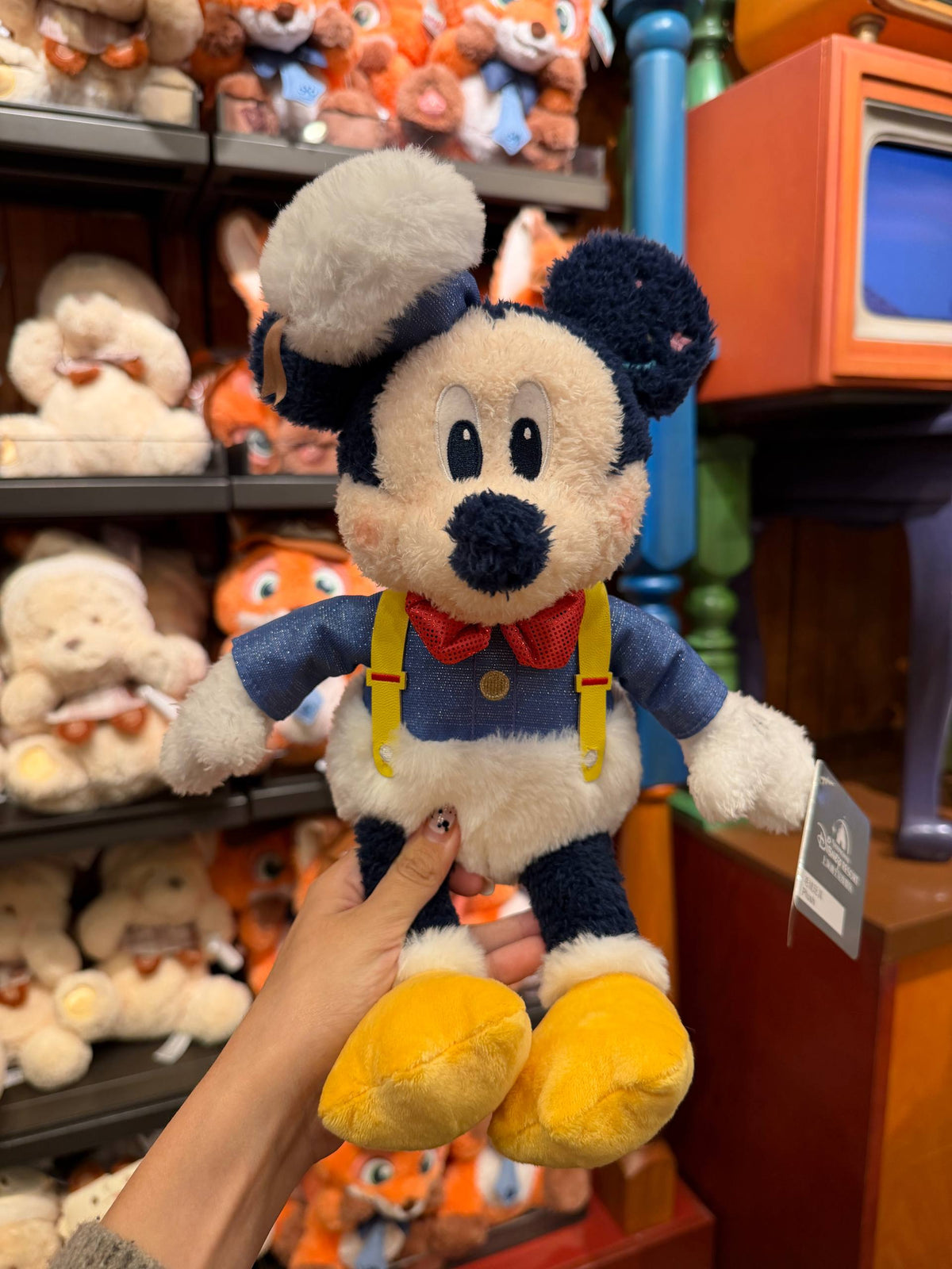Peluche Mickey y Donald con Tirantes Amarillos