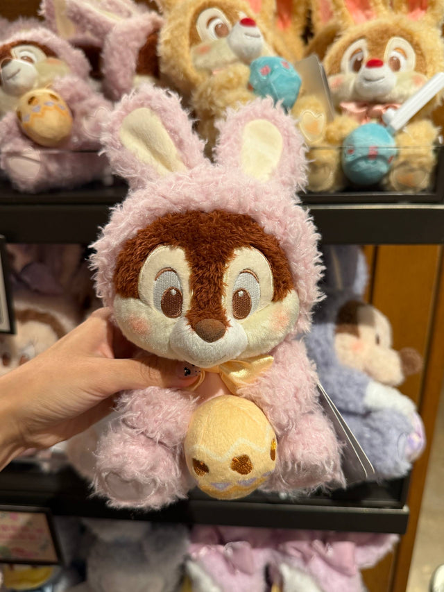 Peluche Chip con Disfraz de Conejo Rosado