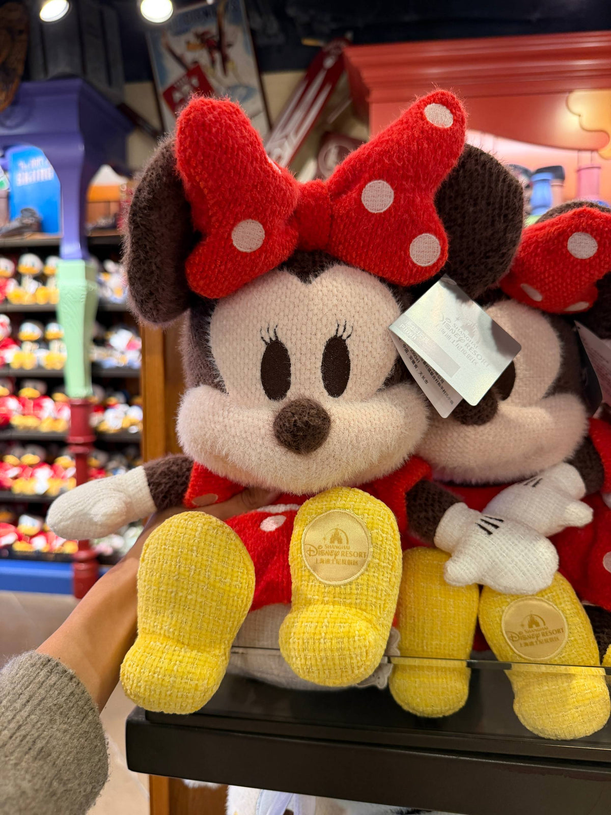 Peluche Minnie con Vestido Rojo