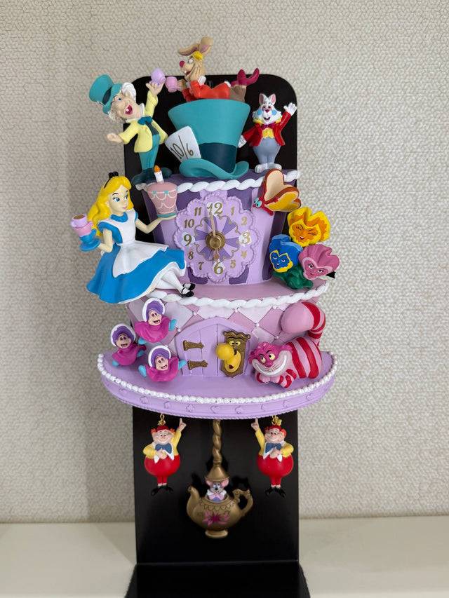 Reloj Alicia Shanghai Disney Hora del Té