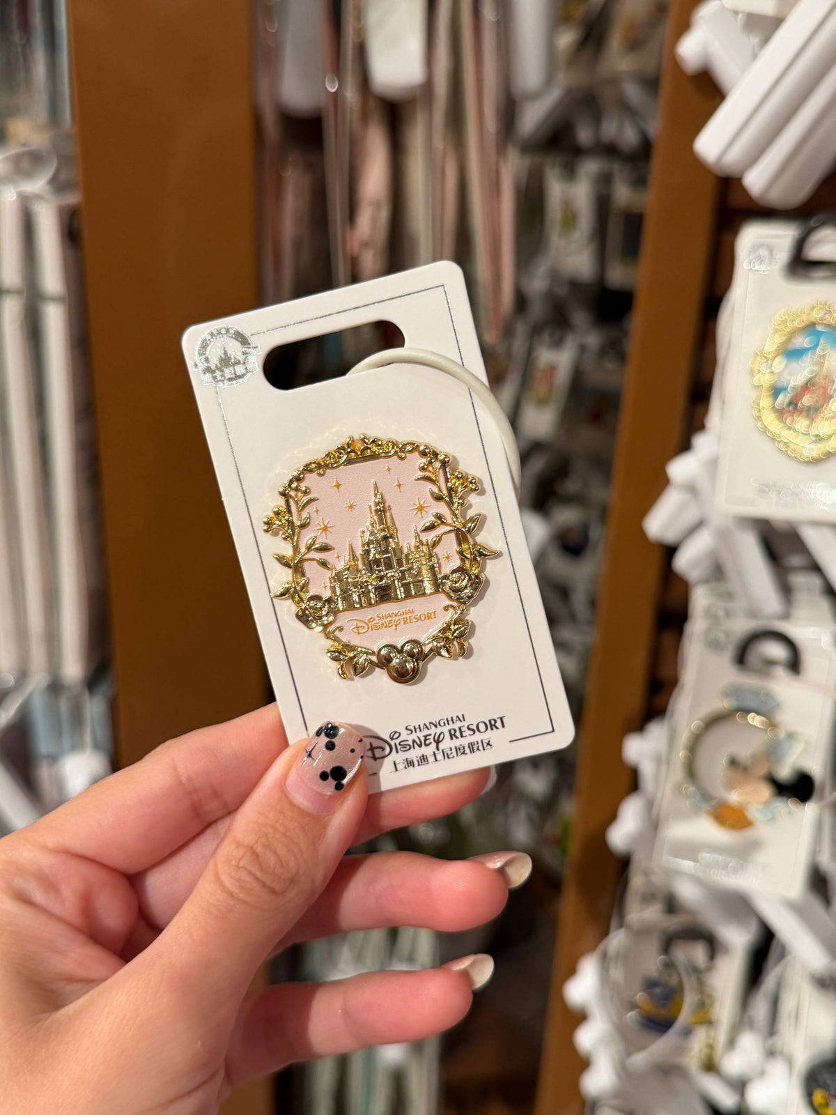 Pin Mickey Mouse Castillo Shanghai Disney Resort Dorado