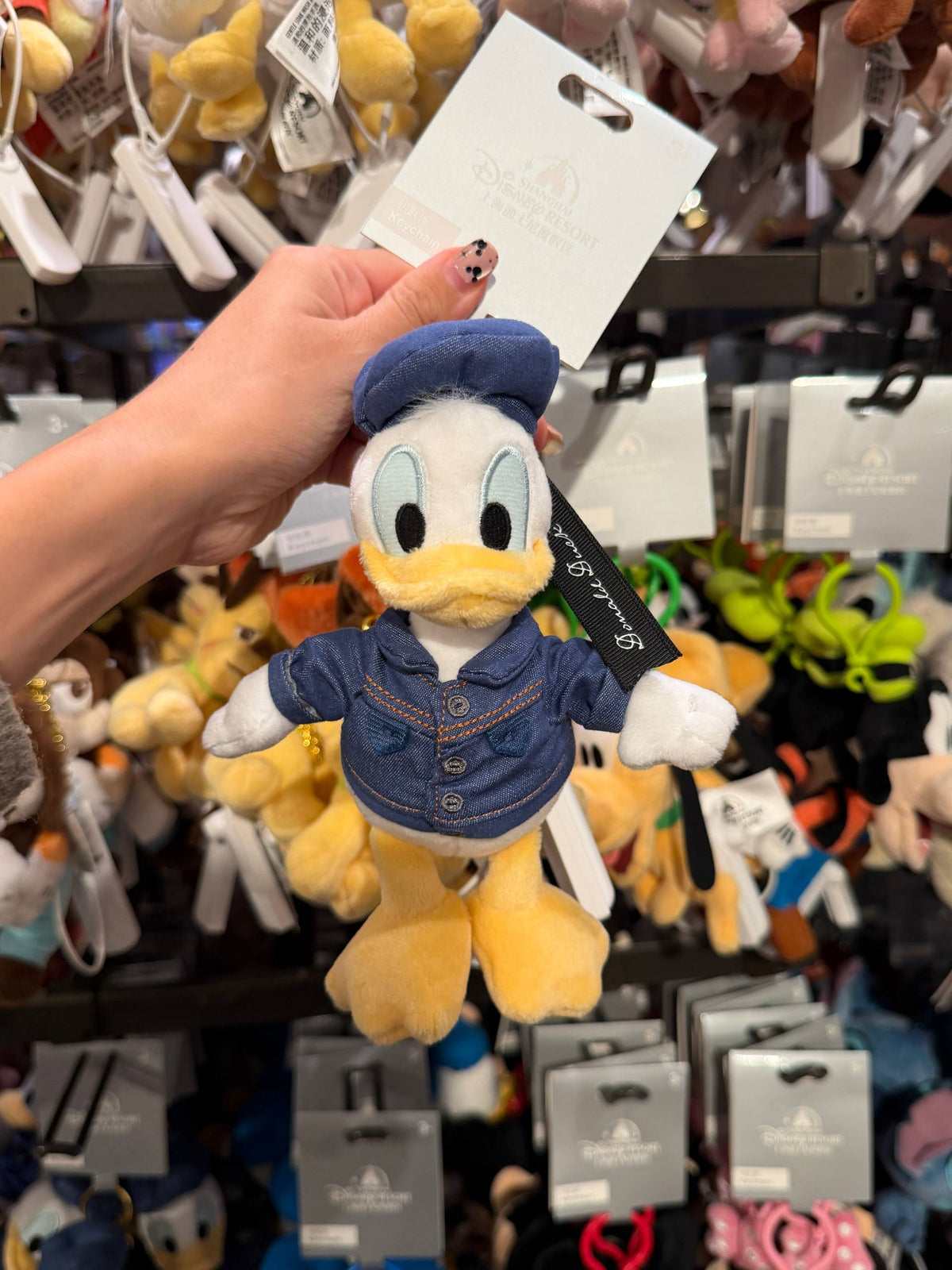 Llavero Donald Duck con Atuendo Azul