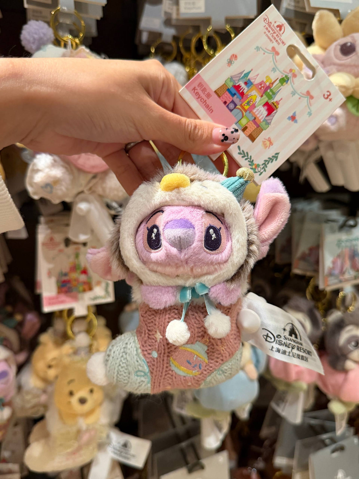 Llavero Angel con Ropa de Invierno Disney