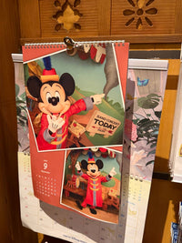 Calendario de Pared Mickey Tokyo Disney 2027
