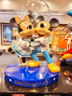 Figura de Resina Disney Parks Mickey & Minnie 50th Aniversario